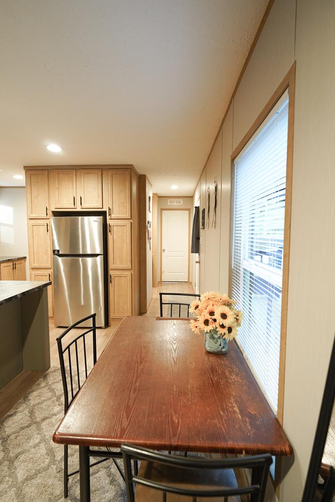 1976 County Road 109