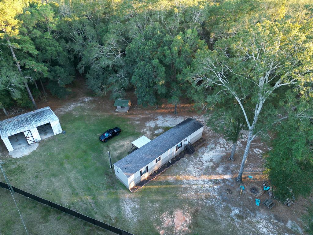 1976 County Road 109