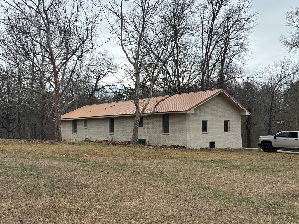 2751 Old U S Hwy 231