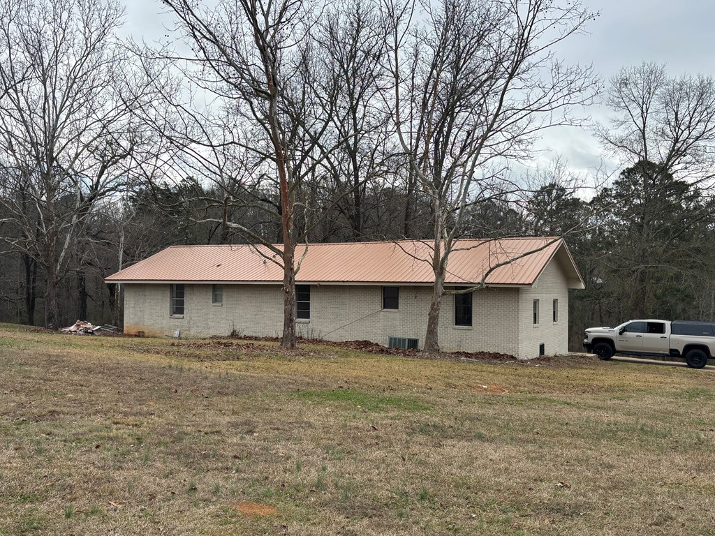 2751 Old U S Hwy 231