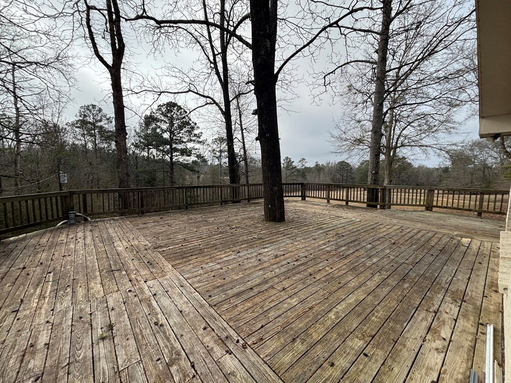 2751 Old U S Hwy 231