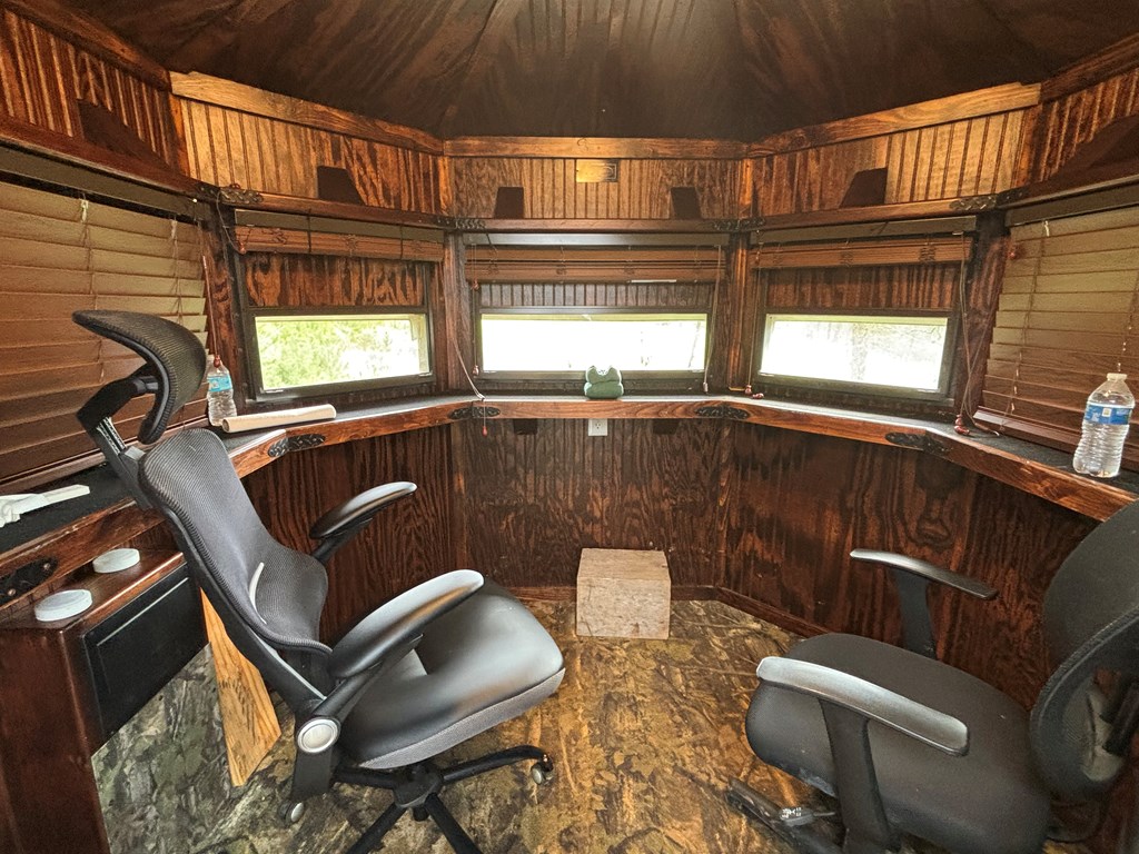 2751 Old U S Hwy 231