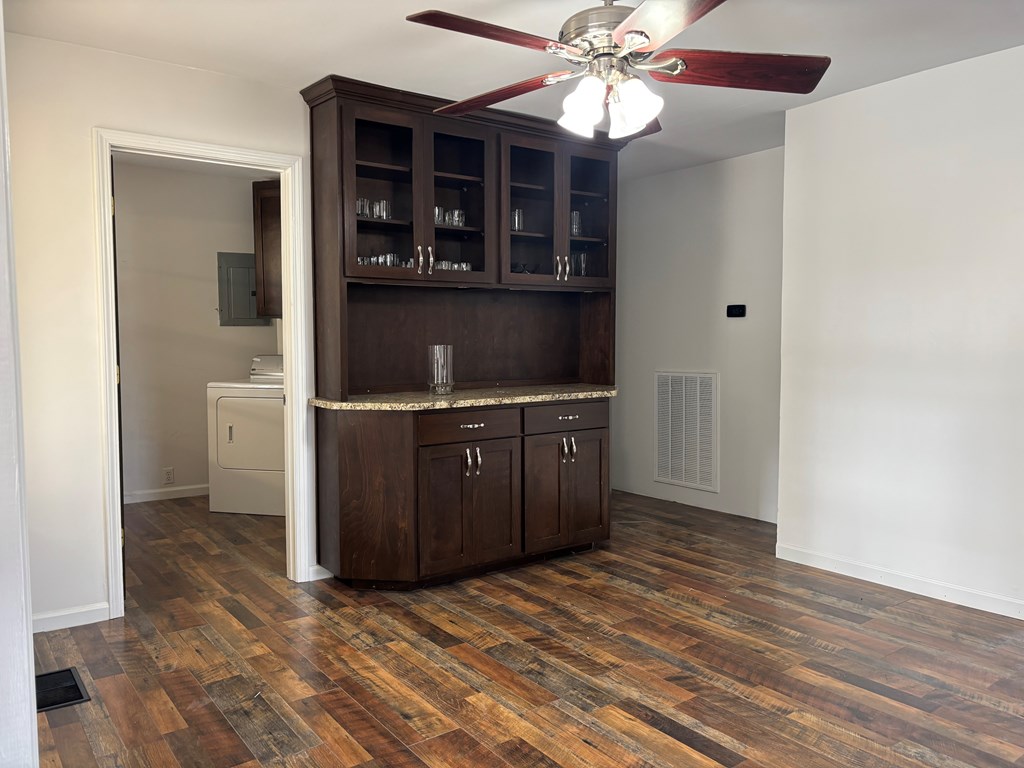 2751 Old U S Hwy 231