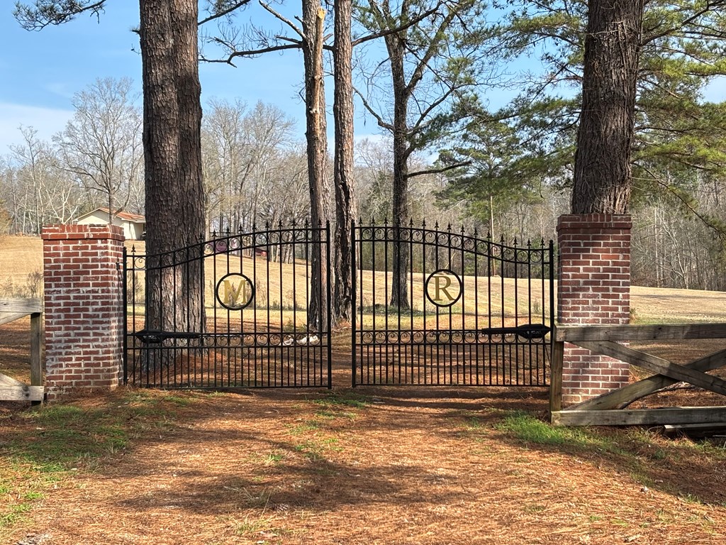 2751 Old U S Hwy 231