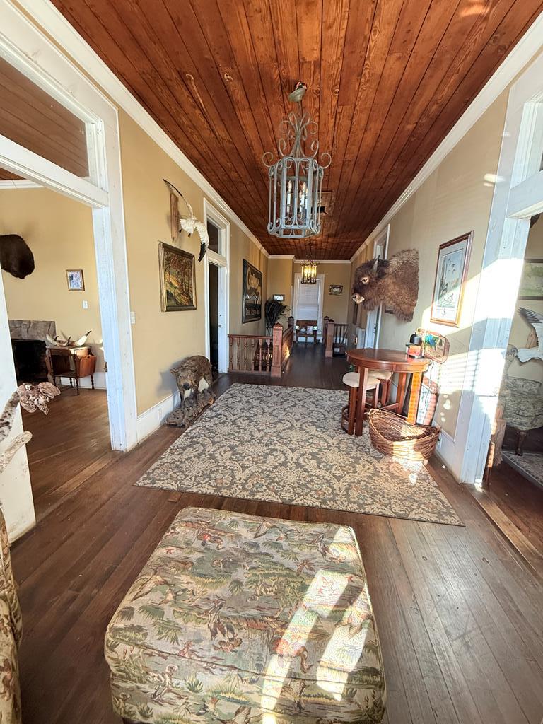 321&317 S 3 Notch Street