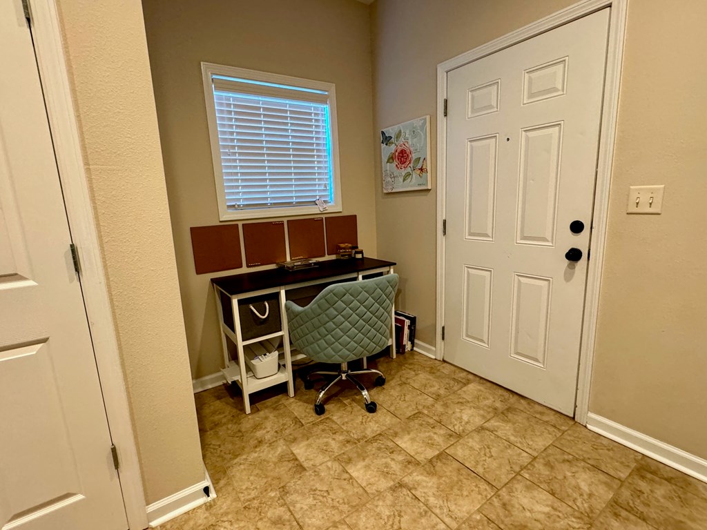 1402 Park Street, Unit 11