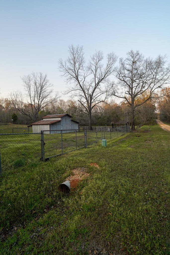 2130 County Road 6600