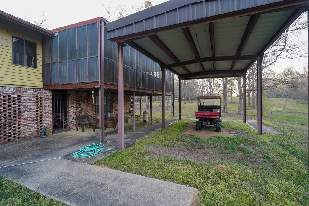 2130 County Road 6600