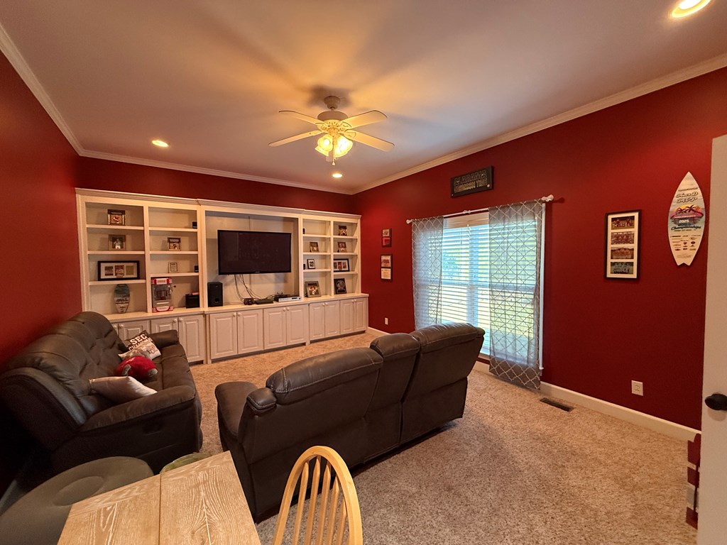 1545 County Road 2203