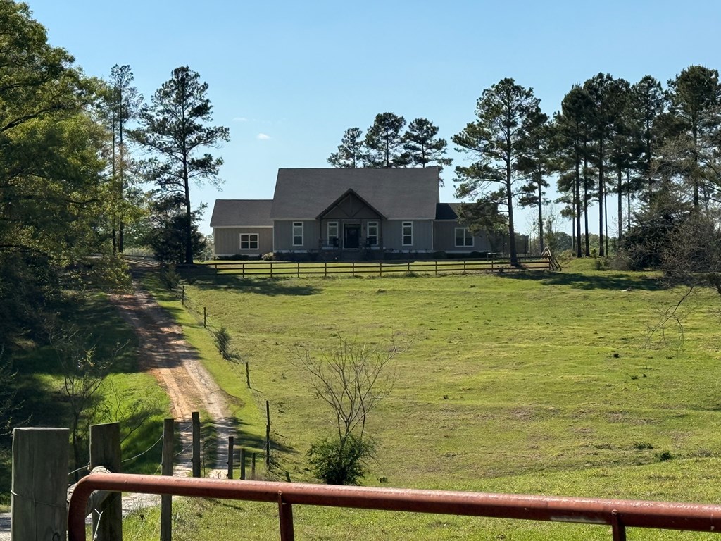 1545 County Road 2203