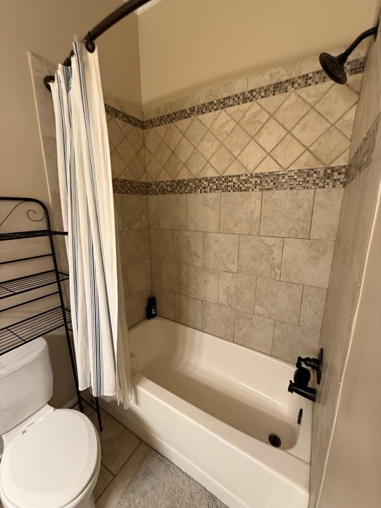 1545 County Road 2203