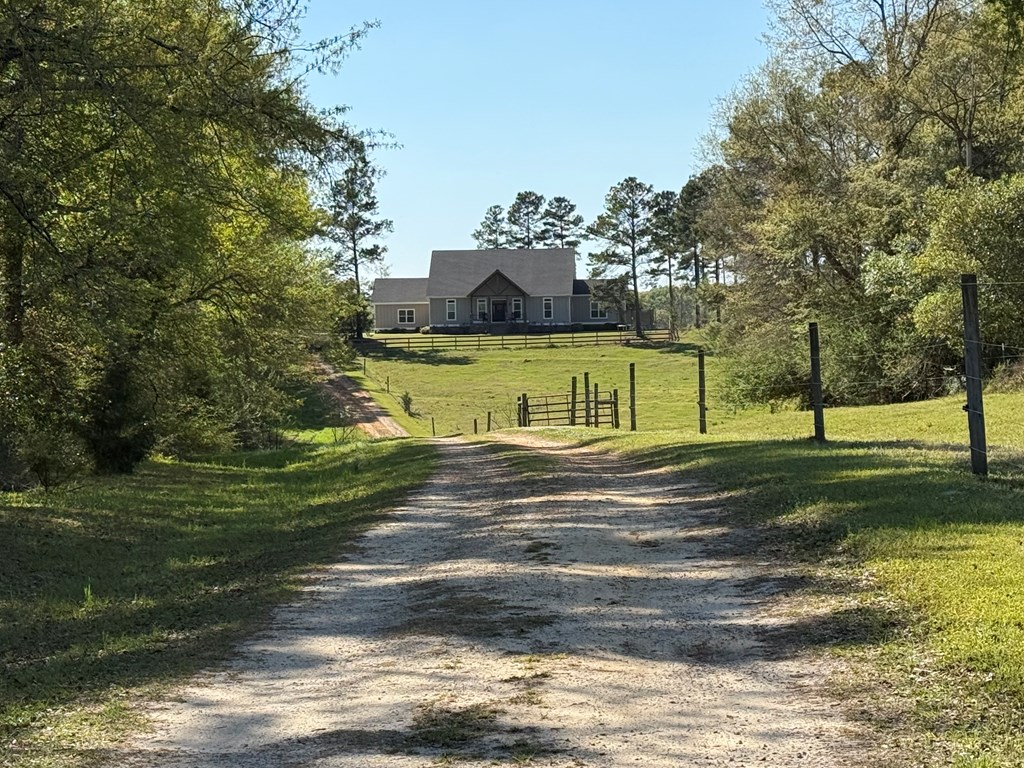 1545 County Road 2203