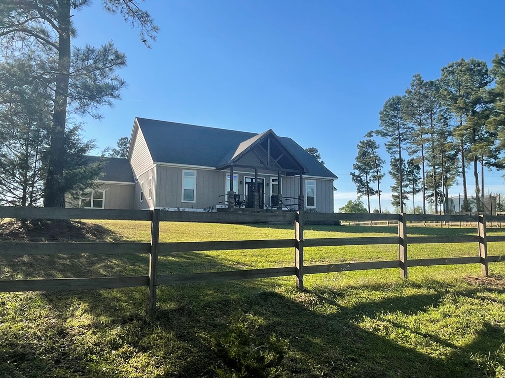 1545 County Road 2203