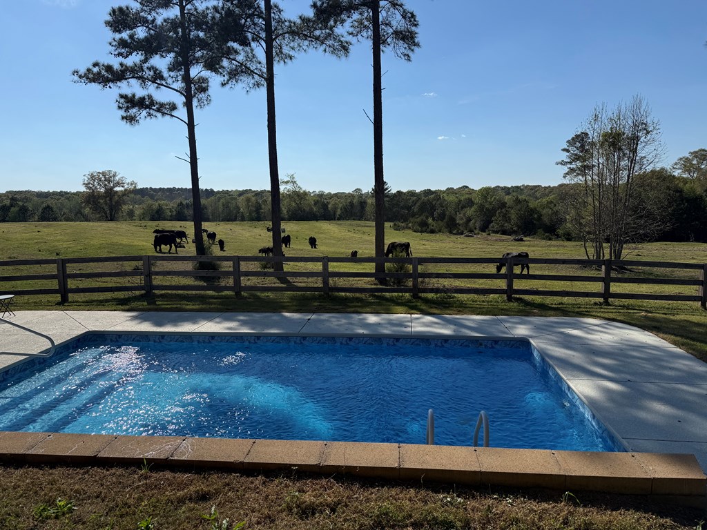 1545 County Road 2203