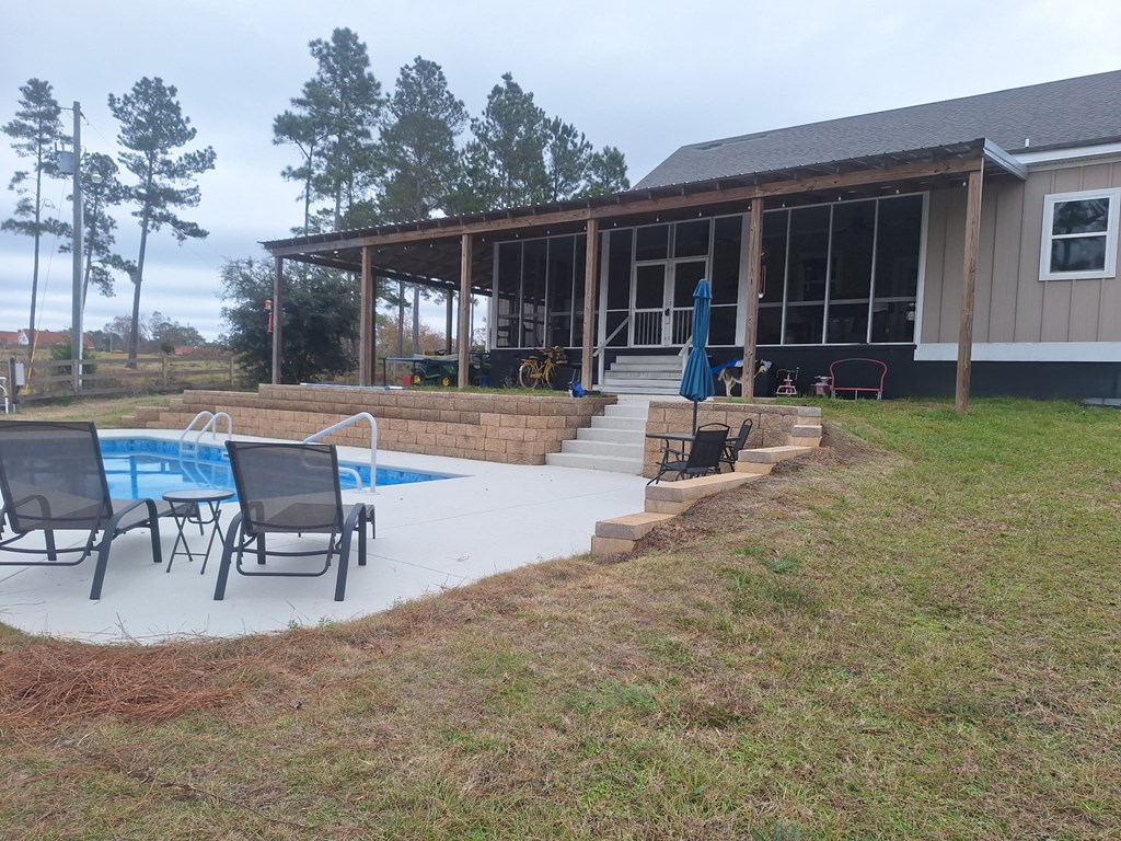 1545 County Road 2203