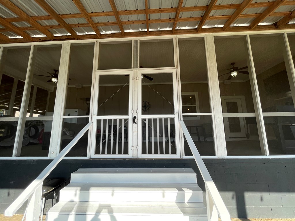 1545 County Road 2203