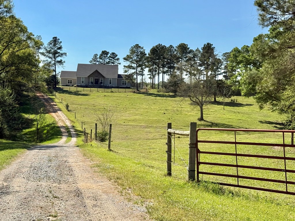 1545 County Road 2203