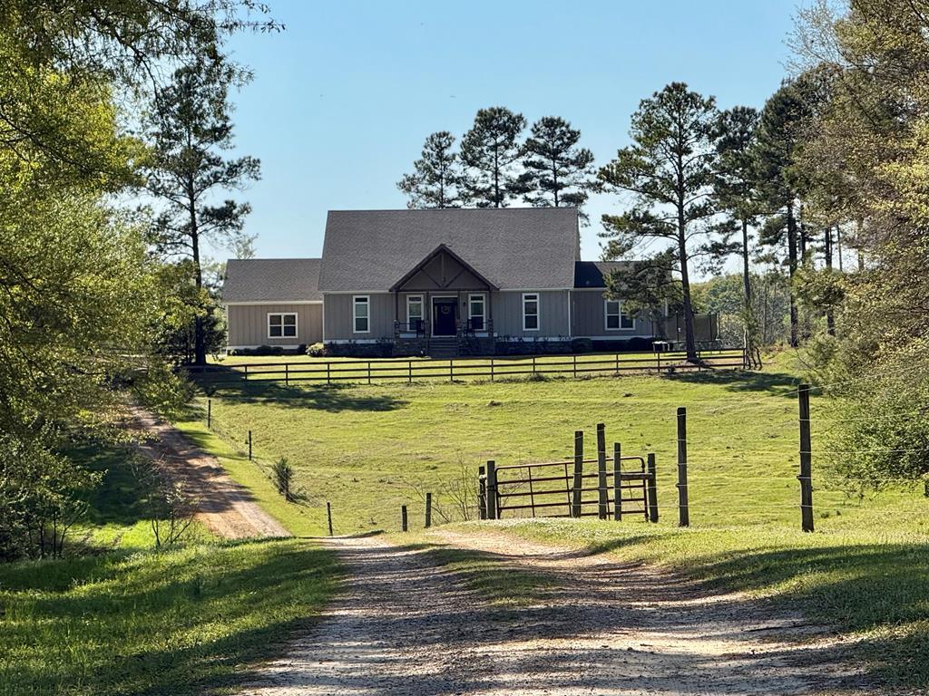 1545 County Road 2203