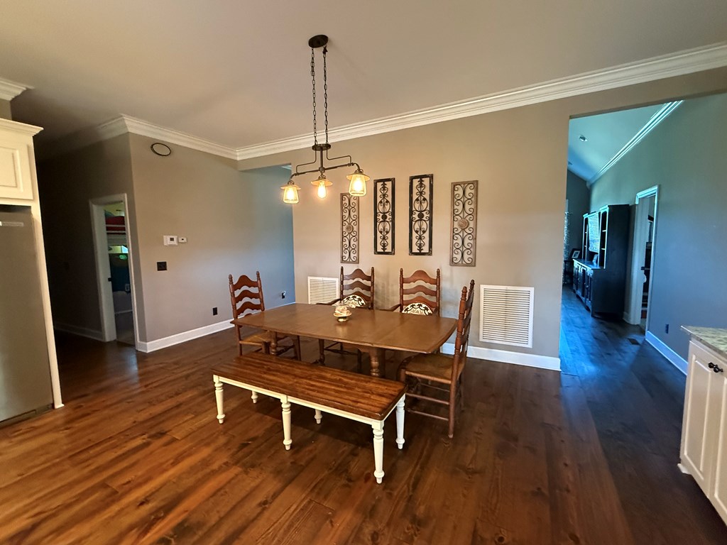 1545 County Road 2203