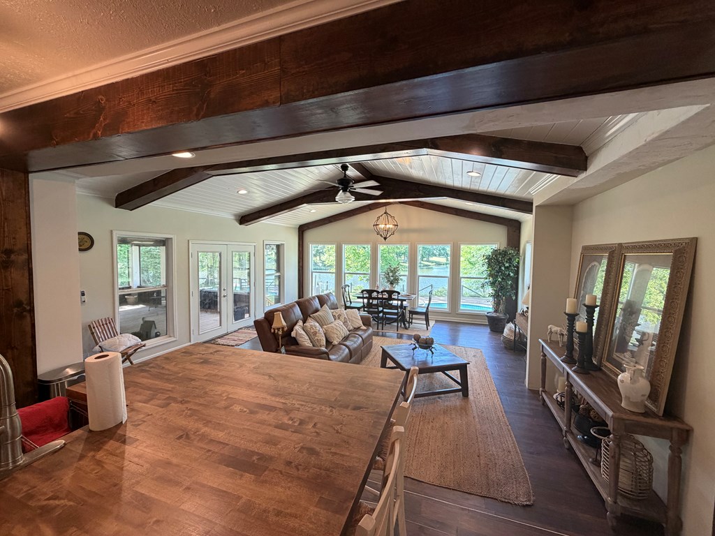 691 County Road 3310