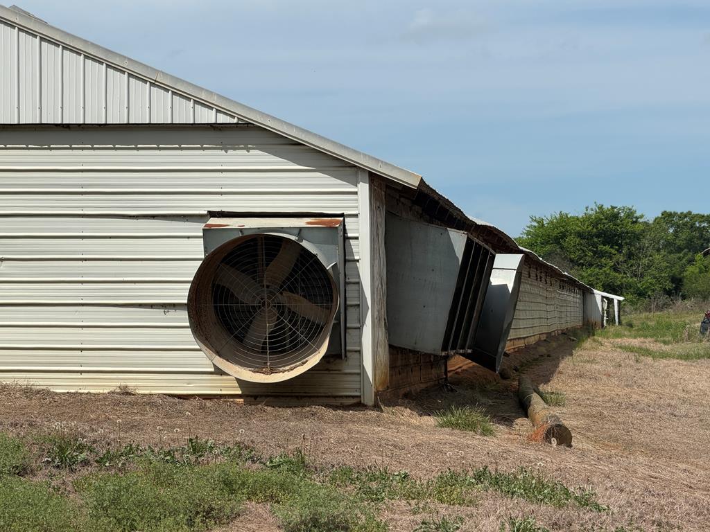 691 County Road 3310