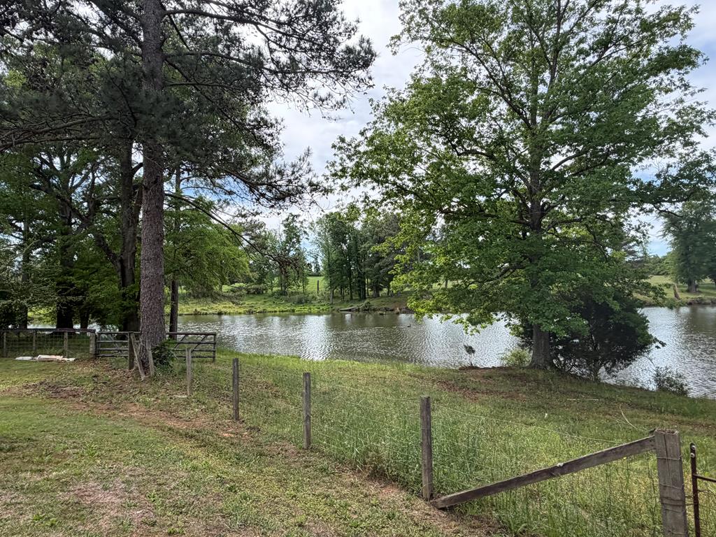 691 County Road 3310