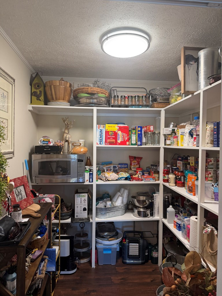 691 County Road 3310