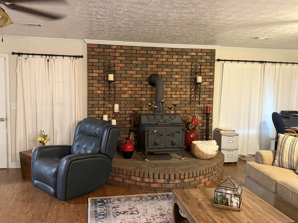 691 County Road 3310