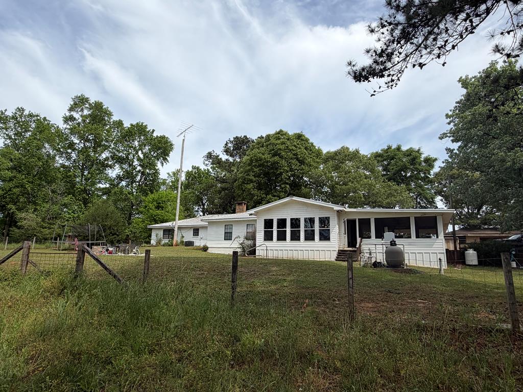 691 County Road 3310