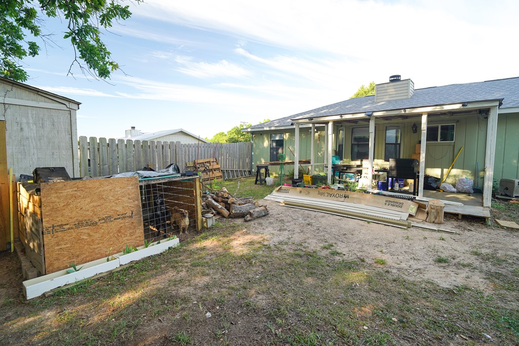 238 Juniper Dr