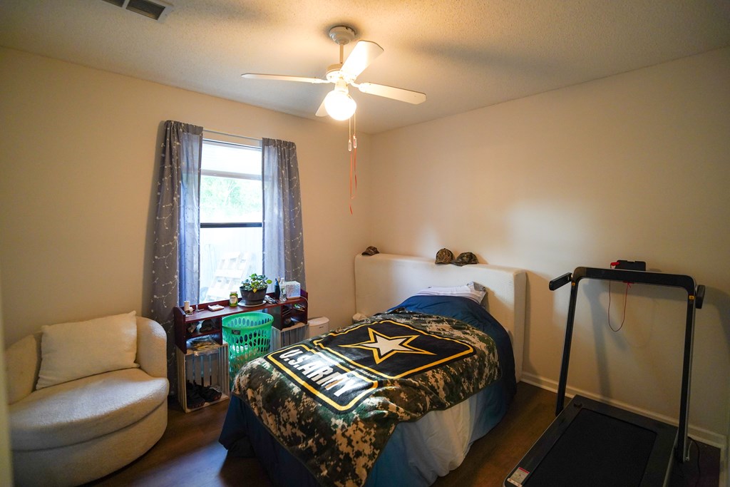 238 Juniper Dr