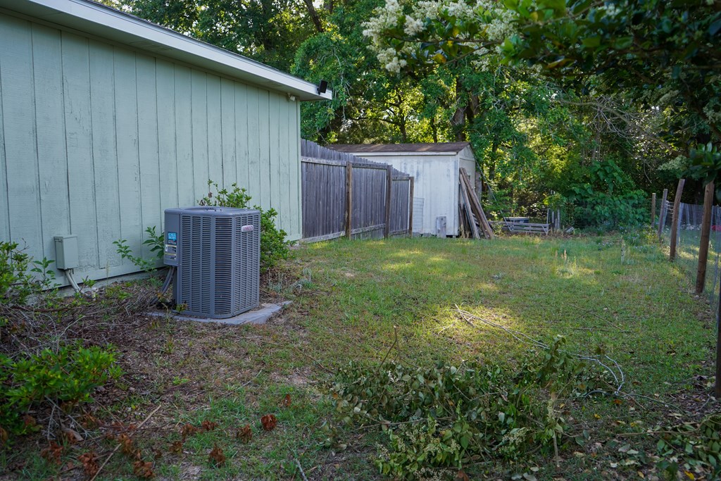 238 Juniper Dr