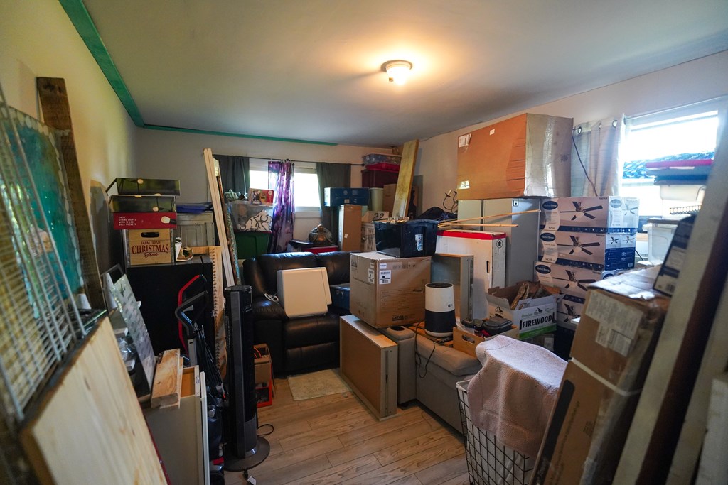 238 Juniper Dr