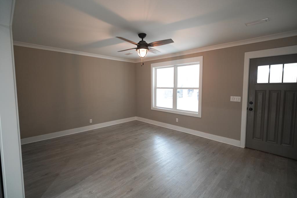 368 River Road