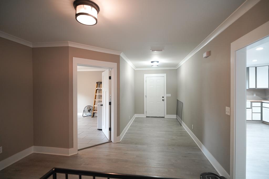 368 River Road