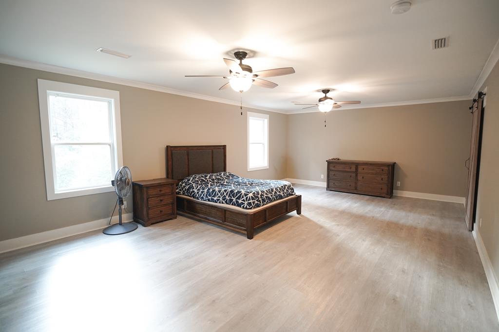 368 River Road