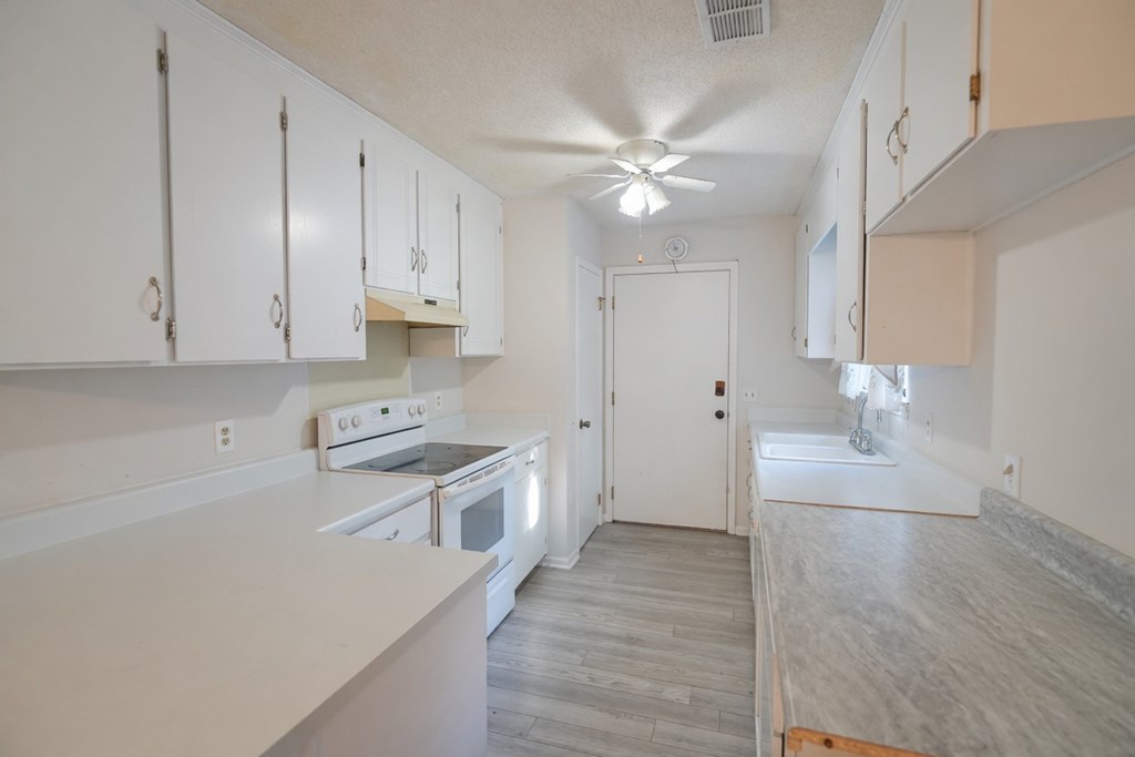 238 Juniper Dr