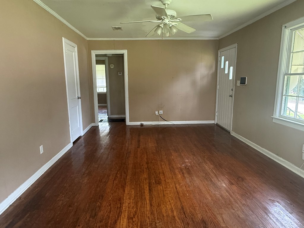 110 White Drive