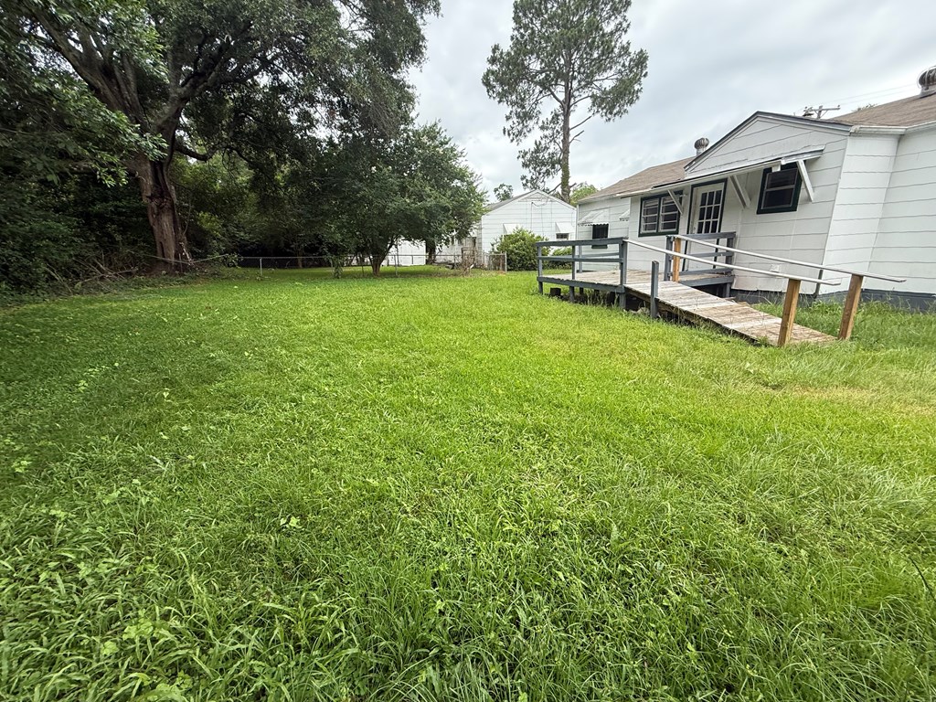 110 White Drive