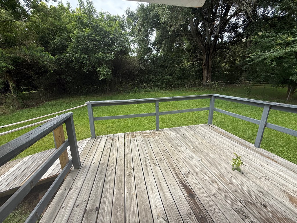 110 White Drive