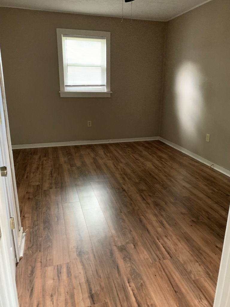 113-B University Ave