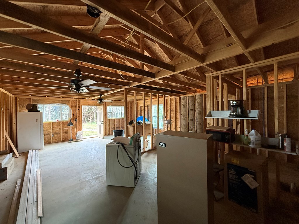 410 County Rd 2401