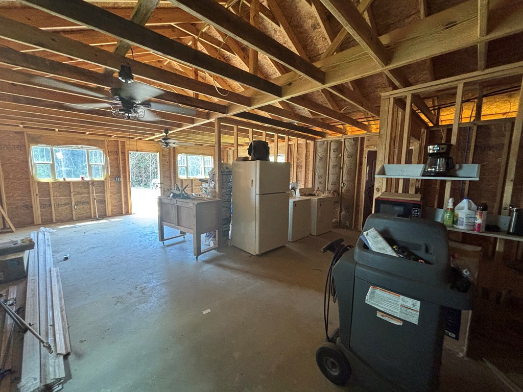 410 County Rd 2401