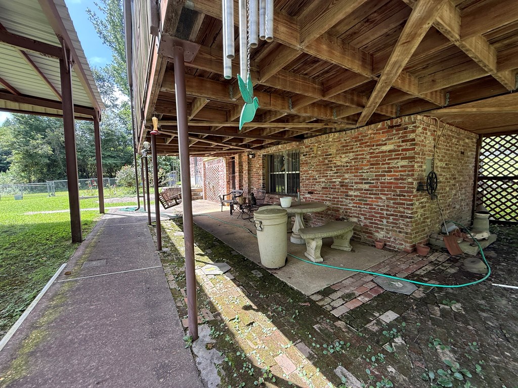 2130 County Road 6600