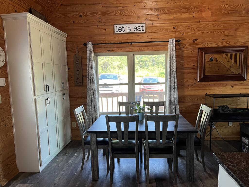 1411 County Road 6642