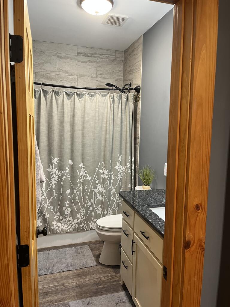 1411 County Road 6642