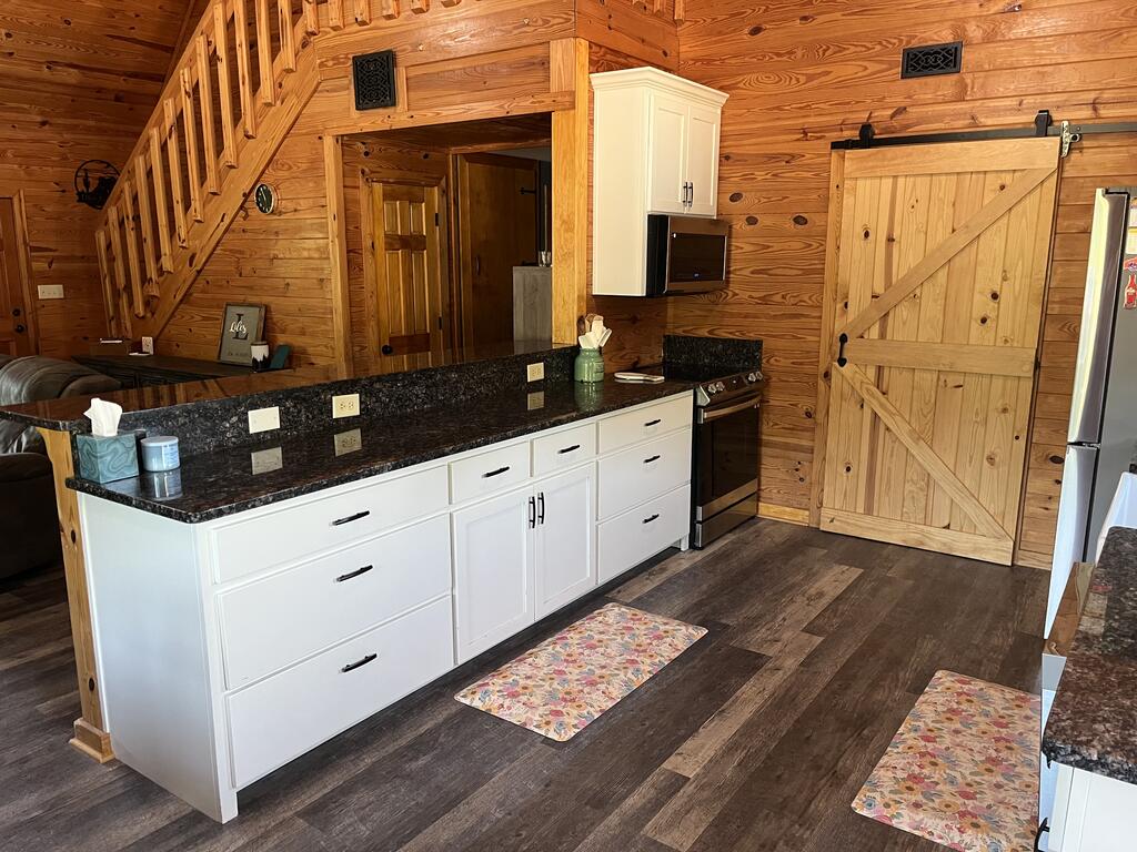 1411 County Road 6642