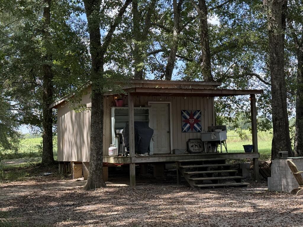 453 County Road 4412