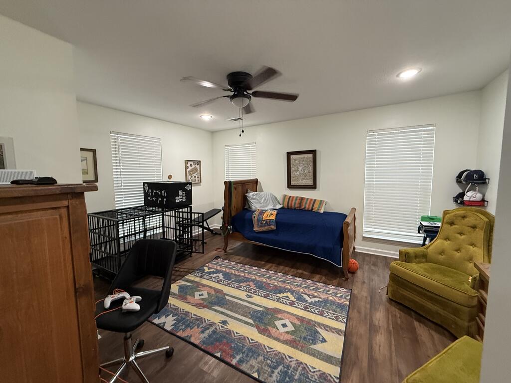 453 County Road 4412