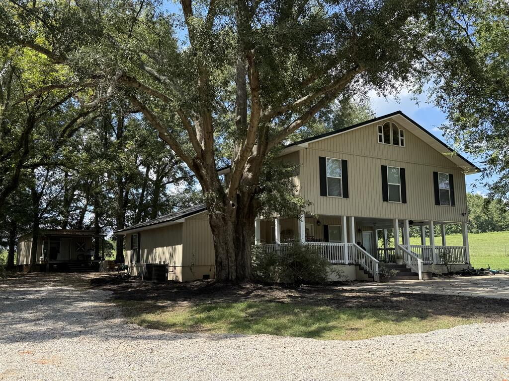 453 County Road 4412